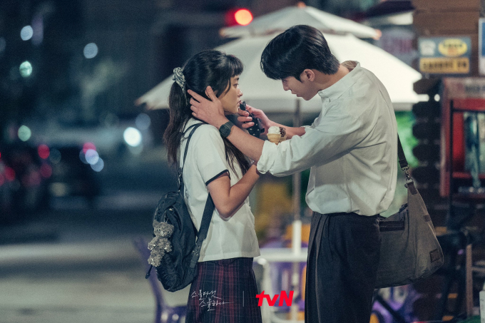 Quá đau lòng: Kết thúc phim Twenty Five Twenty One bị lộ, Baek Yi Jin và Na Hee Do thật sự tan vỡ?