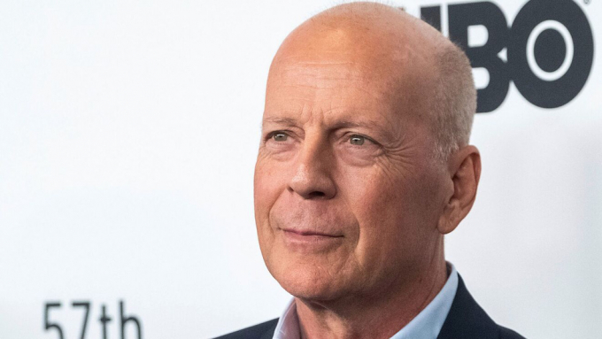 Bruce Willis tuyên bố giải nghệ, chia tay sự nghiệp lẫy lừng hơn 40 năm, tượng đài Hollywood