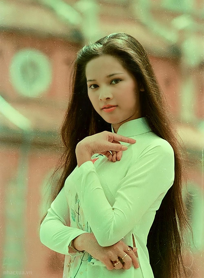 Tình duyên trắc trở cay đắng, Như Quỳnh hỏi Chí Tài: Người ta đến với em có phải vì tiền không?
