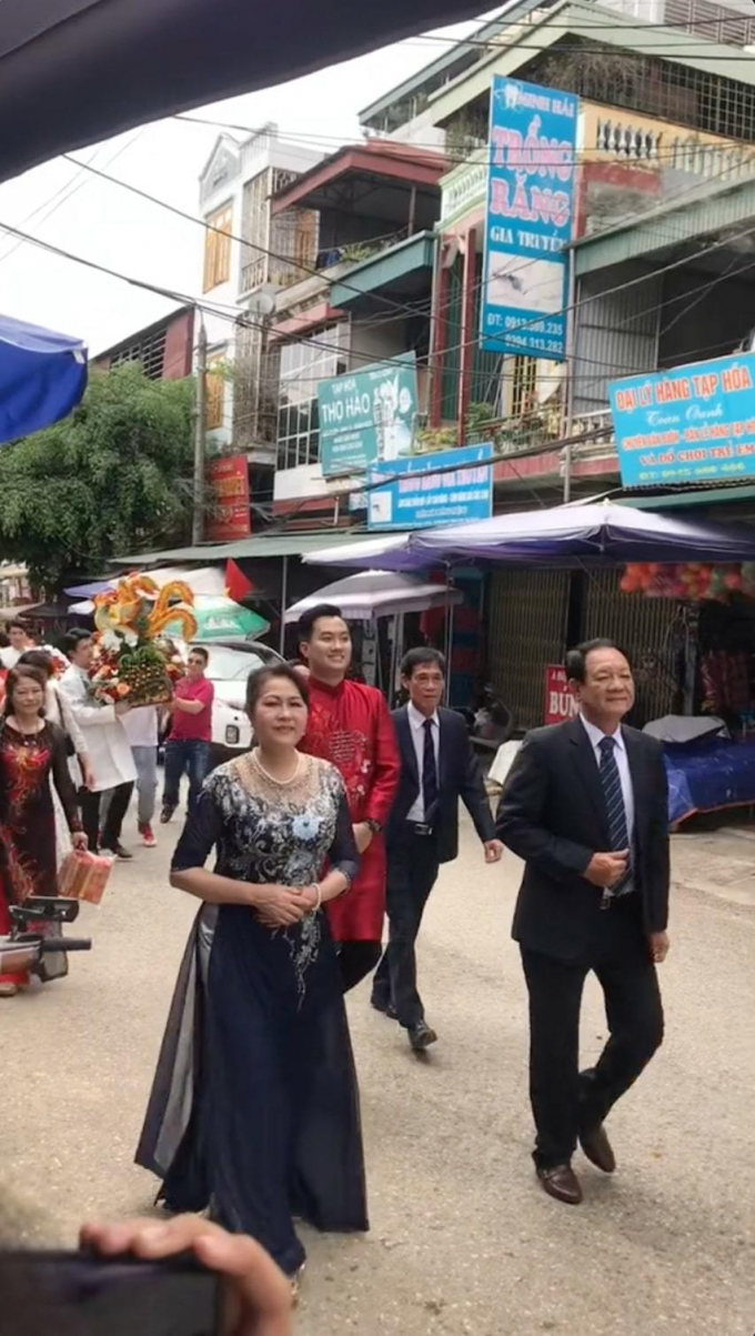 Diễn viên Anh Tuấn tổ chức lễ ăn hỏi với bạn gái kém 11 tuổi, Huỳnh Anh bất ngờ được gọi tên