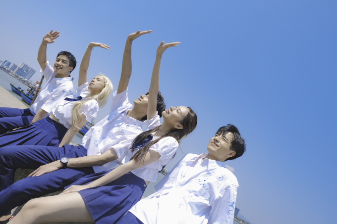 Phí Phương Anh và nhóm DREAMeR tung MV Pháo Hoa: Ca khúc dành cho mùa chia tay trường lớp 2022 đây rồi!