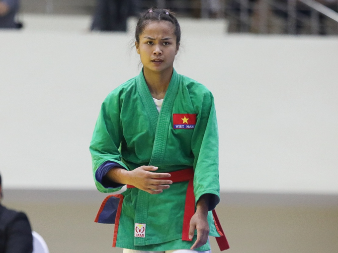 Tô Thị Trang chịu nỗi đau mất người thân sau khi đoạt huy chương vàng SEA Games
