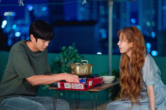 Hoàng tử của Seohyun trong phim mới: Đổi đời nhờ vai diễn ứng biến 80% thoại đóng cùng Kim So Hyun