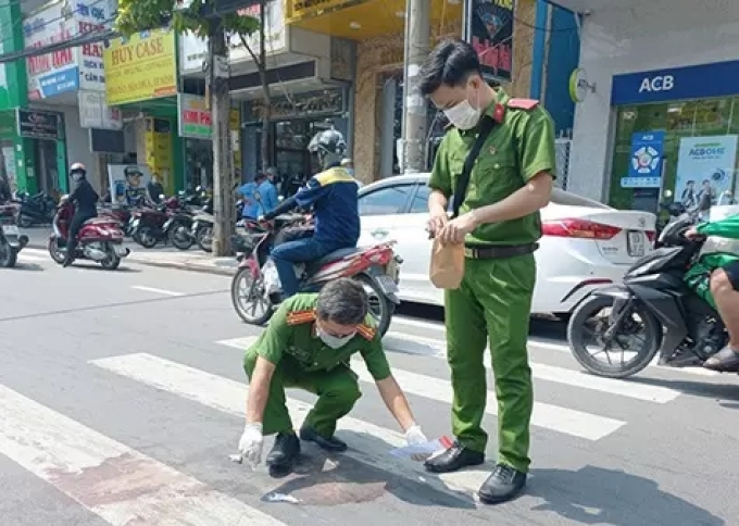 Nam thanh niên nghi bị bắn chết giữa đường ở Đồng Nai