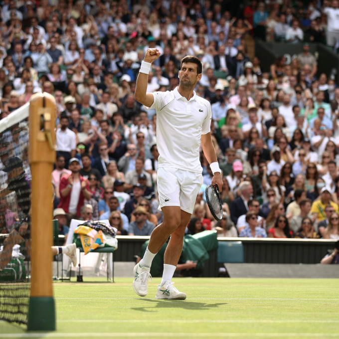 Novak Djokovic kéo dài chuỗi thắng không tưởng ở Wimbledon