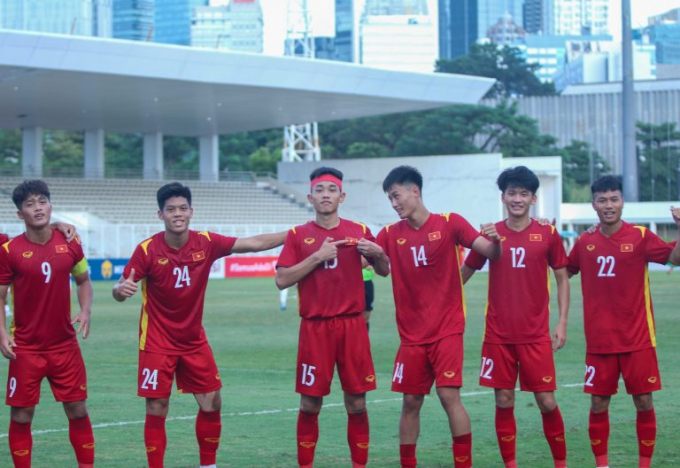 U19 Việt Nam gặp khó khăn và câu chuyện tình ở Indonesia