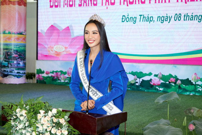 Á hậu Hoàn vũ Việt Nam - Thủy Tiên trích tiền thưởng, bắt đầu hành trình thiện nguyện tại quê hương Đồng Tháp