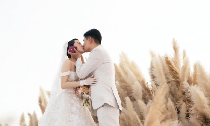 Tròn 1 tháng đám cưới, cuộc sống hôn nhân của Minh Hằng và chồng đại gia ra sao?