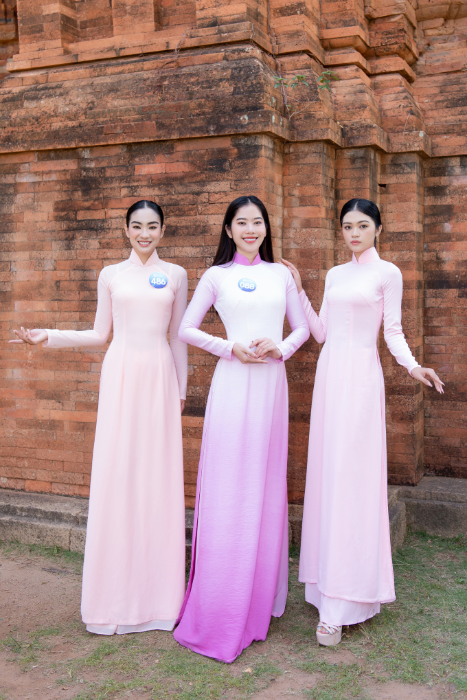 Top 38 Miss World Vietnam 2022 nền nã với áo dài, Nam Em bừng sáng chiếm trọn spotlight