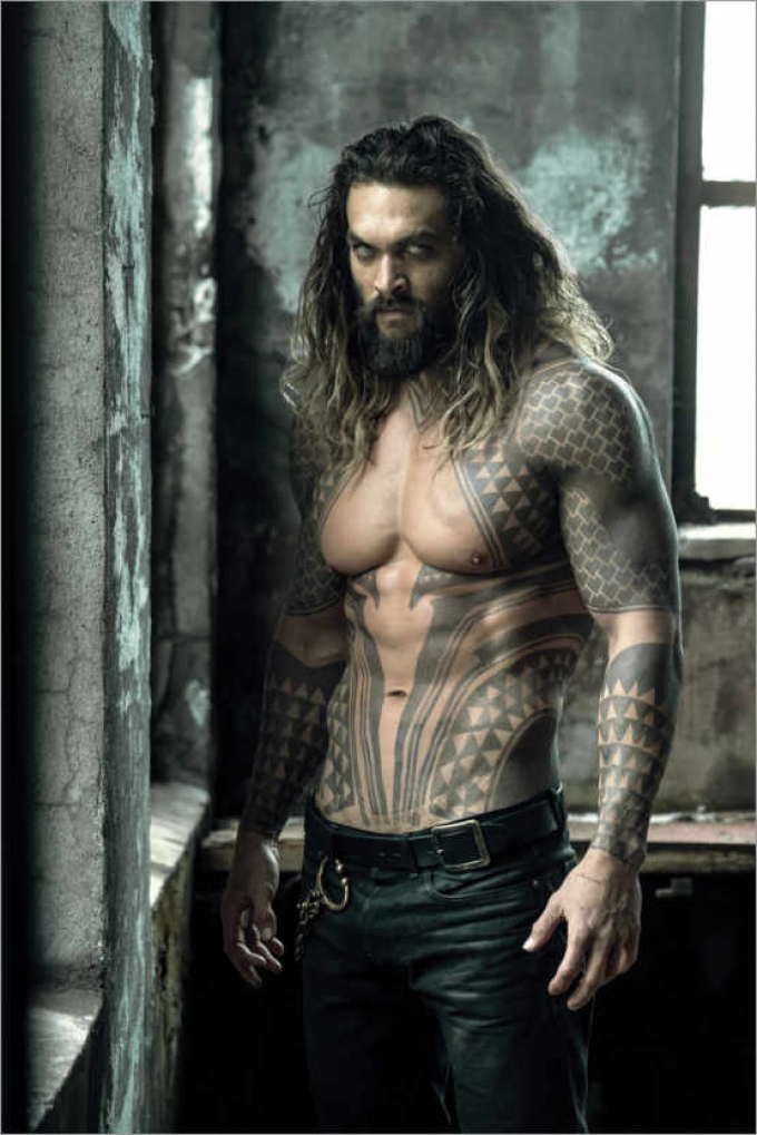 Tài tử Aquaman Jason Momoa bị tai nạn giao thông