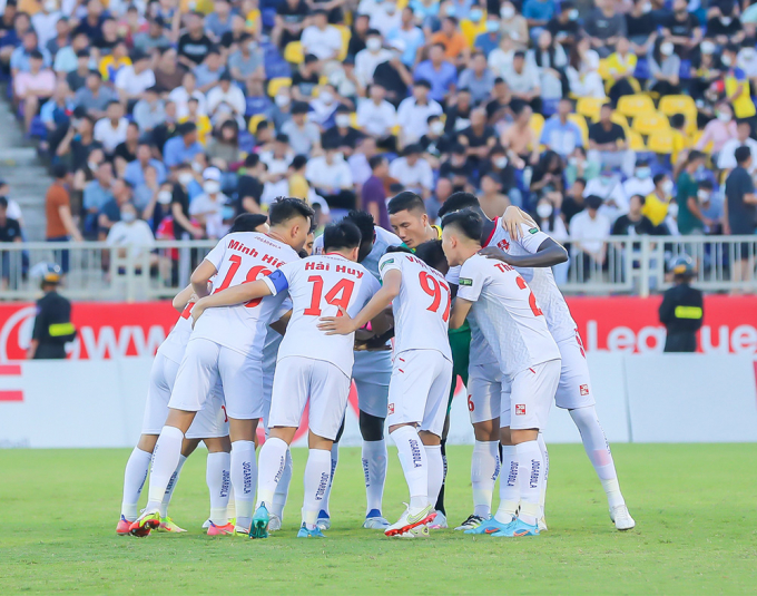 Vòng 10 V.League: Đà Nẵng và Hải Phòng thăng hoa, TP.HCM tiếp tục khủng hoảng