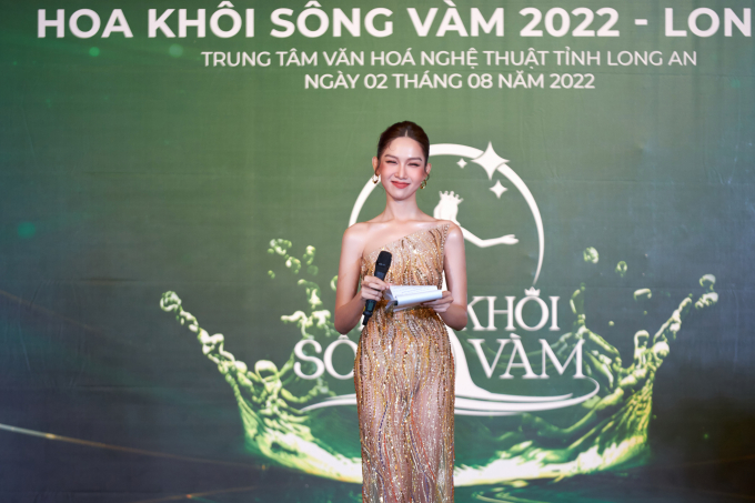 Nhật Hà khoe nhan sắc rạng rỡ, Kim Duyên - Ngọc Châu - Thủy Tiên làm giám khảo Hoa khôi Sông Vàm 2022