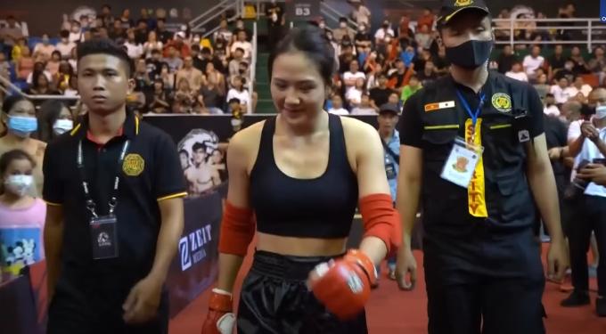 Mỹ nhân đẹp nhất võ thuật Việt Nam giành chiến thắng cực kì cảm xúc