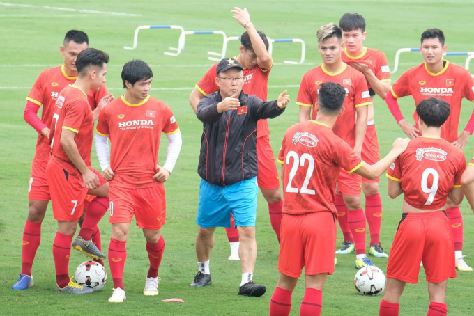 FIFA dỡ lệnh cấm cho quân xanh của ĐT Việt Nam FIFA dỡ lệnh cấm cho quân xanh của ĐT Việt Nam
