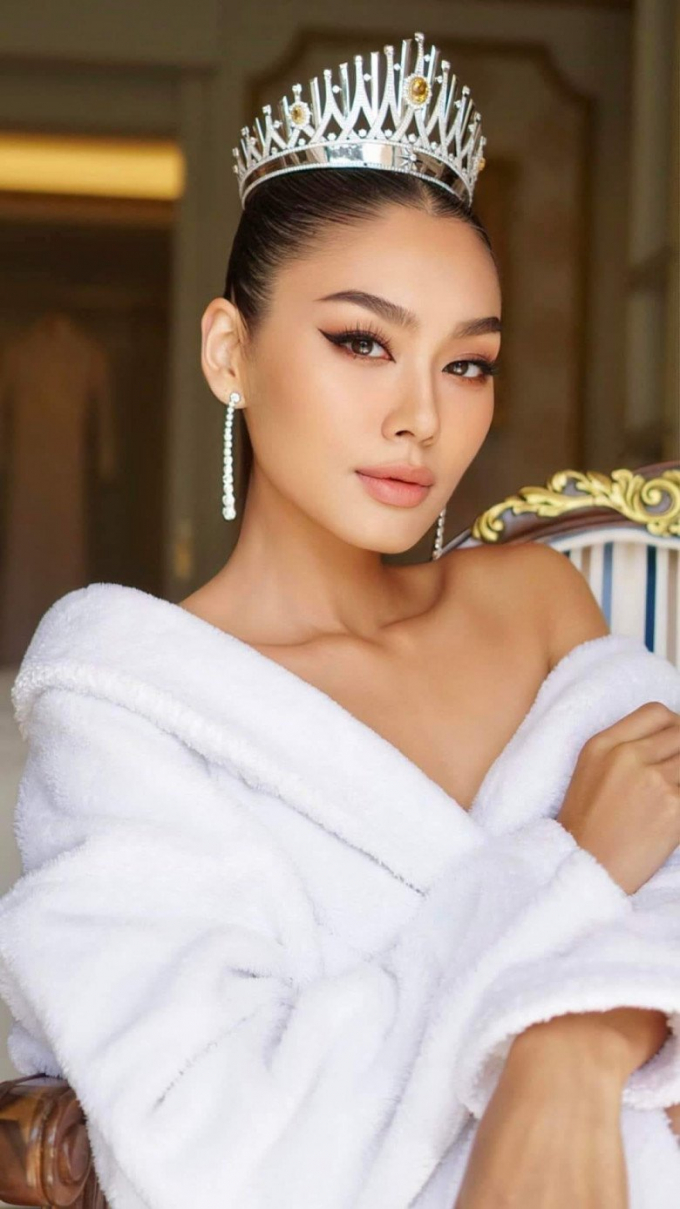 Á hậu Thảo Nhi bất ngờ mang sash Việt Nam dự thi Miss Universe tại Mỹ, thực hư ra sao?