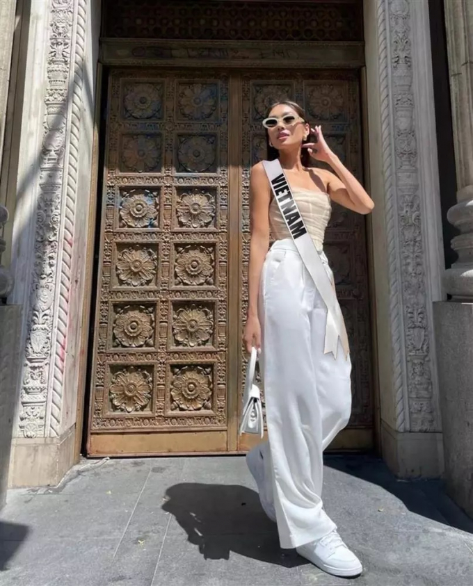 Á hậu Thảo Nhi bất ngờ mang sash Việt Nam dự thi Miss Universe tại Mỹ, thực hư ra sao?