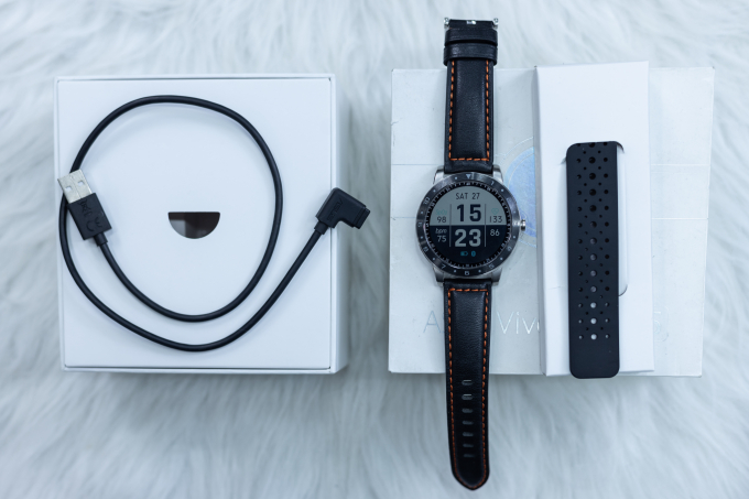 ASUS VivoWatch 5: Sự kết hợp hoàn hảo giữa đồng hồ thông minh và thiết bị theo dõi sức khỏe