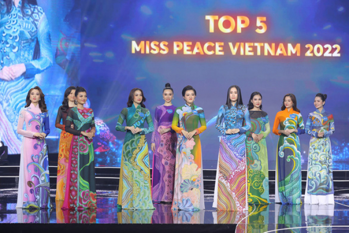 Người đẹp TP.HCM Trần Thị Ban Mai đăng quang Miss Peace Vietnam 2022