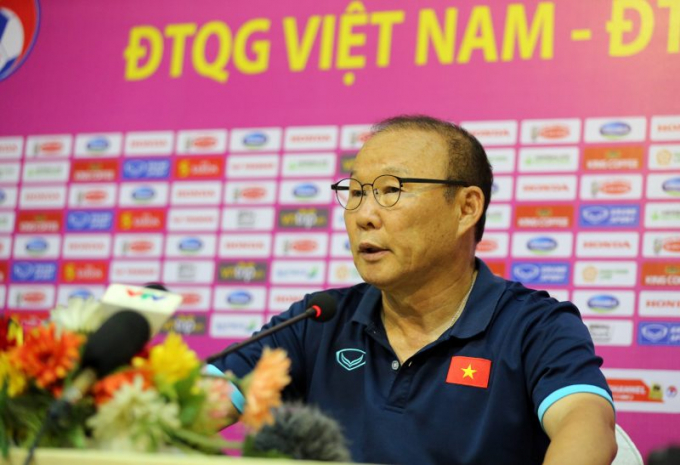 HLV Park Hang Seo: Quang Hải rất muốn đá AFF Cup cùng ĐT Việt Nam