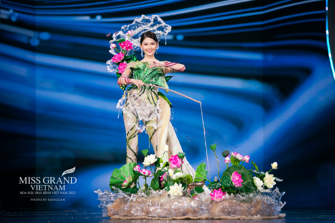 Thùy Dung diễn trang phục dân tộc gây bão tại Miss Grand Vietnam, tâm huyết nhờ cả Khánh Vân thị phạm