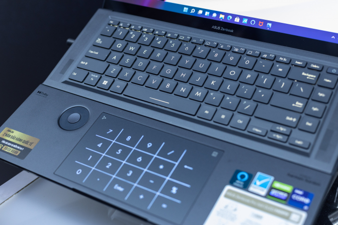 ASUS trình làng Zenbook Pro 16X OLED: Laptop có thiết kế AAS Ultra, giá 80 triệu đồng