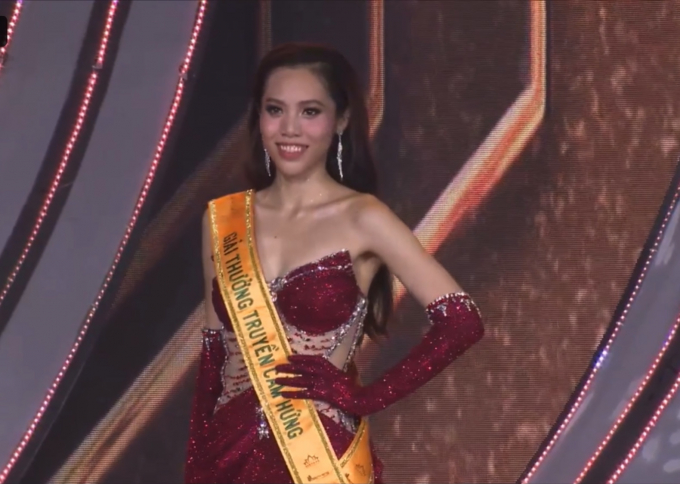 Top 10 Miss Grand Vietnam 2022 chính thức lộ diện, Đoàn Thiên Ân giành giải Thuyết trình về hòa bình