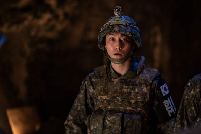 Dàn nam phụ gây bão xứ Hàn: Kim Hyun Jin lấn át nam chính, vai diễn bất ổn nhất gọi tên Kwak Dong Yeon