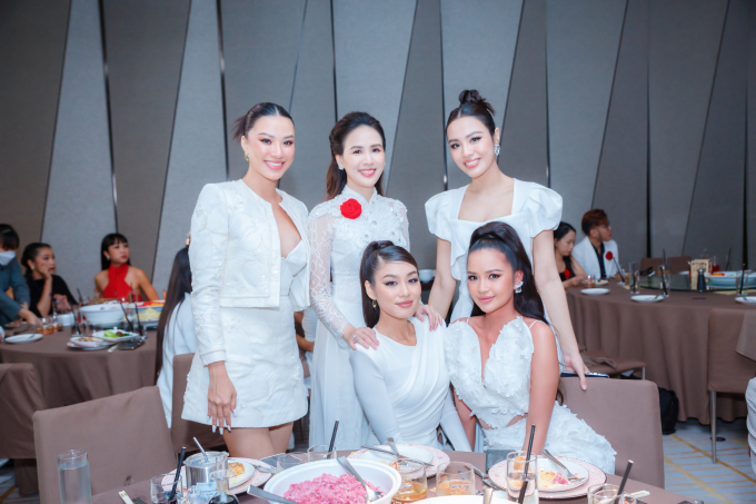 Á hậu Kim Duyên và Top 3 Miss Universe Vietnam Ngọc Châu - Thảo Nhi - Thủy Tiên đọ sắc tại sự kiện Striving For Excellence