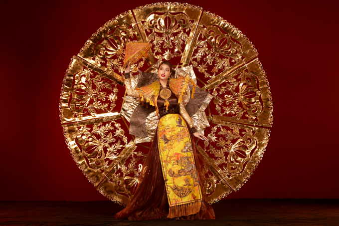 Thiên Ân đẹp mê hồn khi diện trang phục dân tộc Trúc chỉ, sẵn sàng chiếm spotlight đêm National Costume Miss Grand