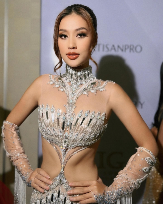 Thiên Ân được cựu Hoa hậu Hòa bình xếp vào Top 5: Tín hiệu rinh vương miện dành cho Việt Nam? Thiên Ân được cựu Hoa hậu Hòa bình xếp vào Top 5: Tín hiệu rinh vương miện dành cho Việt Nam?