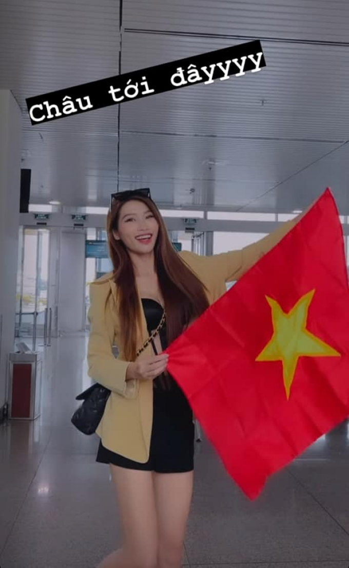 Hậu cung Miss Grand Vietnam đi cổ vũ Thiên Ân: Mai Ngô phất cờ nhiệt tình, Dì Dung ăn ngủ trên máy bay