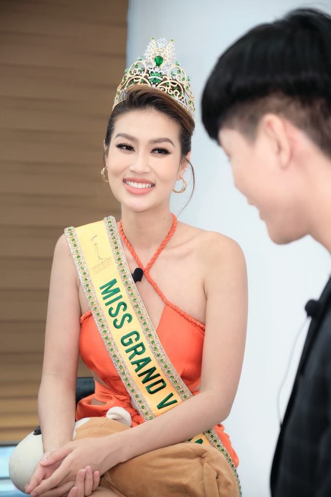 Hoa hậu Thiên Ân đăng đàn về Miss Grand 2022: Việt Nam luôn đấu tranh chống lại bạo lực ngôn từ