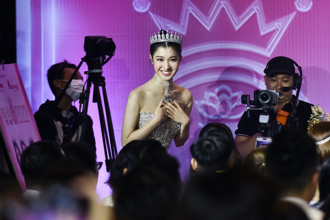 Hoa hậu Việt Nam 2022 không chấp nhận thí sinh qua phẫu thuật thẩm mỹ