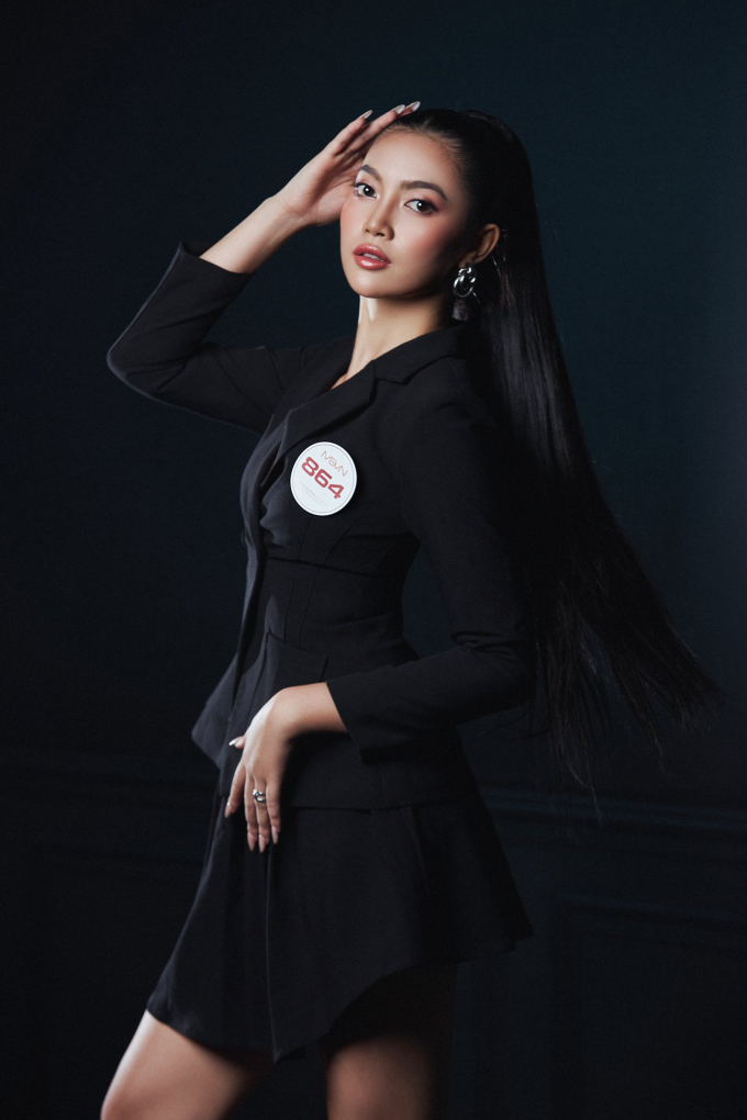 Lộ diện 10 thí sinh đầu tiên của Hoa hậu Siêu quốc gia Việt Nam 2022: Body nóng bỏng, kinh nghiệm chinh chiến dày dặn