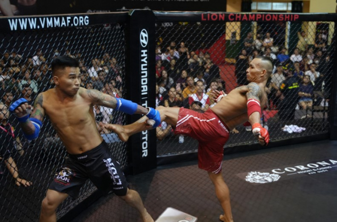 Đệ tử Johnny Trí Nguyễn quá bá đạo ở giải MMA đầu tiên Việt Nam