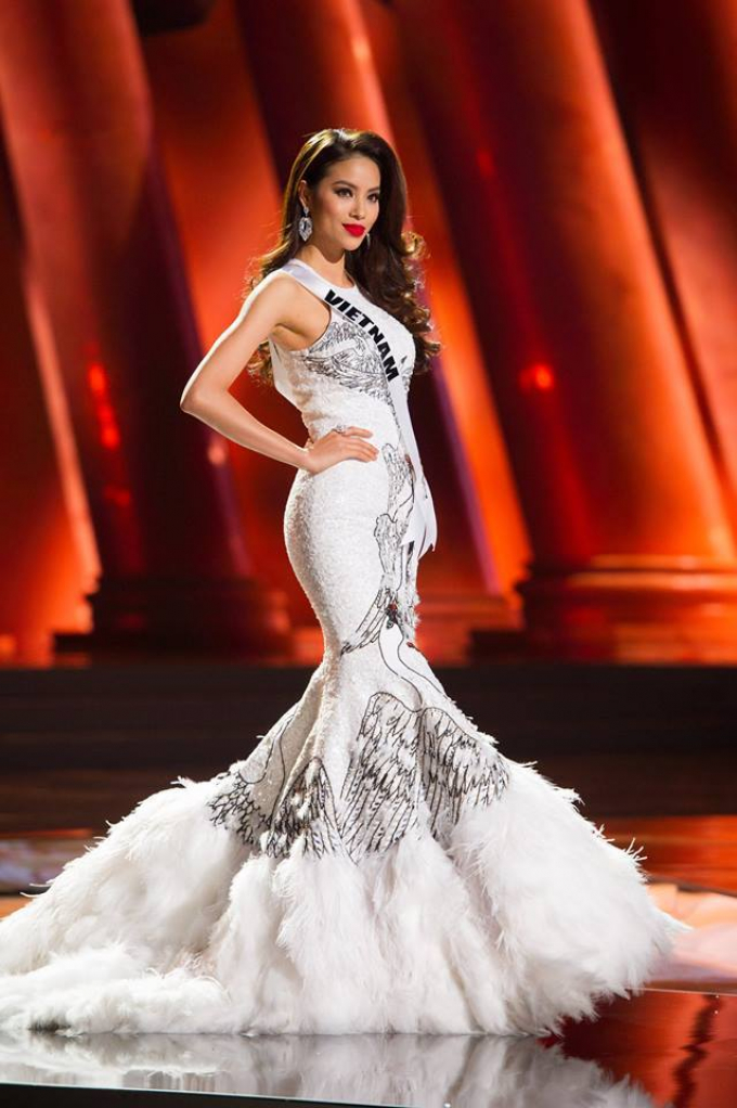 Bà tổ El Tocuyo của Miss Universe - Mariam Habach lần đầu tiết lộ sự tổn thương vì áp lực và danh hiệu