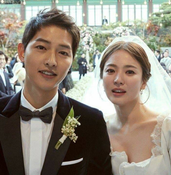 Song Hye Kyo lộ ảnh thân mật với trai lạ hậu ly hôn Song Joong Ki
