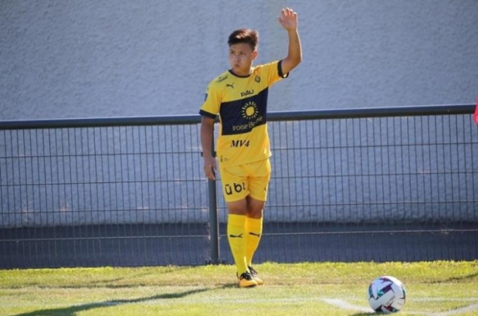 Quang Hải bị xếp vào nhóm cầu thủ kém nhất CLB Pau FC