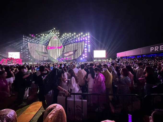 BTC The Masked Singer Vietnam xin lỗi khán giả vì sự cố vé VVIP 6 triệu nhưng không có ghế ngồi
