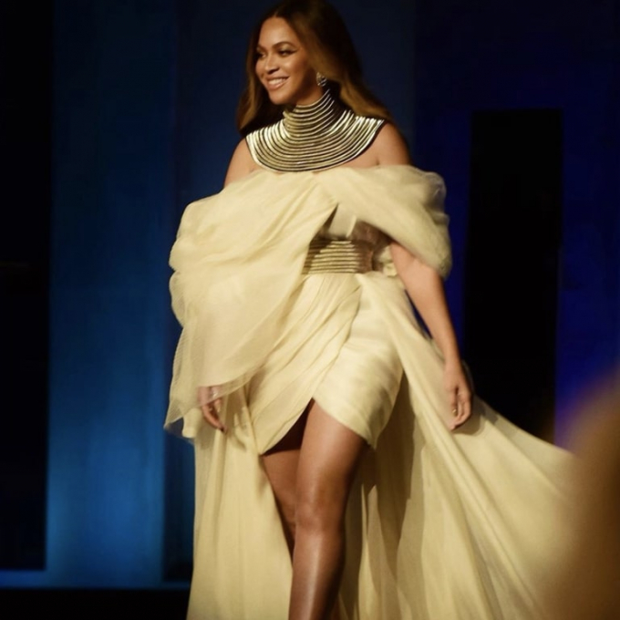 Phương My - NTK Việt đầu tiên làm việc cùng Beyoncé - Coco Rocha thực hiện triển lãm kỷ niệm 10 năm làm nghề