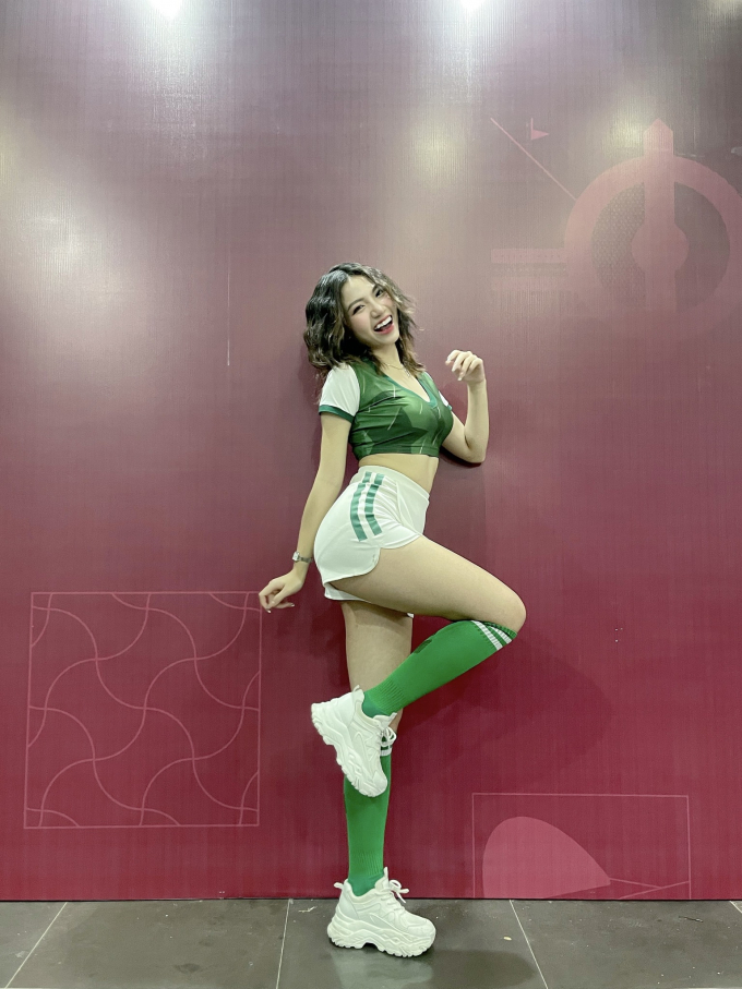 Hoài Phương Anh - hotgirl đại diện Cameroon tại Nóng cùng World Cup 2022 là ai?