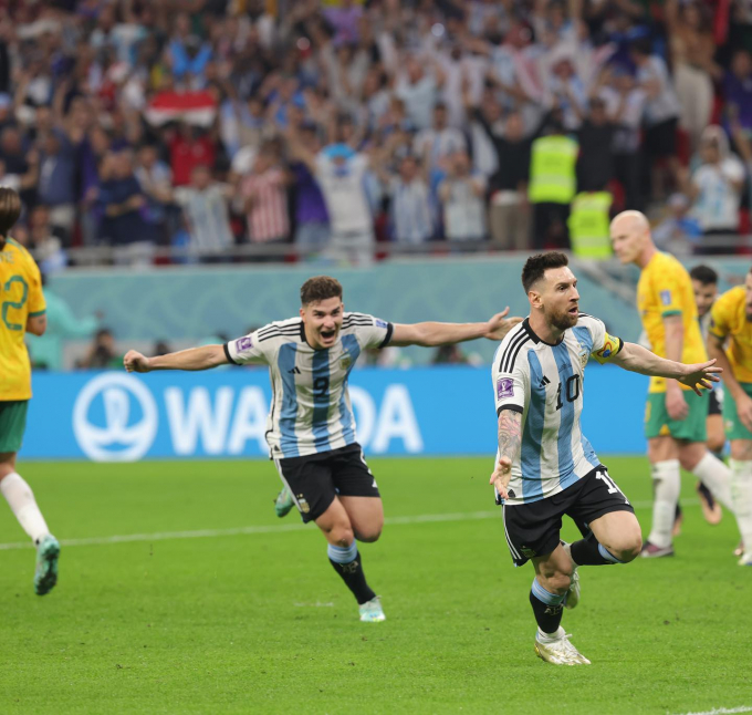 Xác định cặp tứ kết đầu tiên World Cup 2022: Messi gặp đối trọng cực mạnh