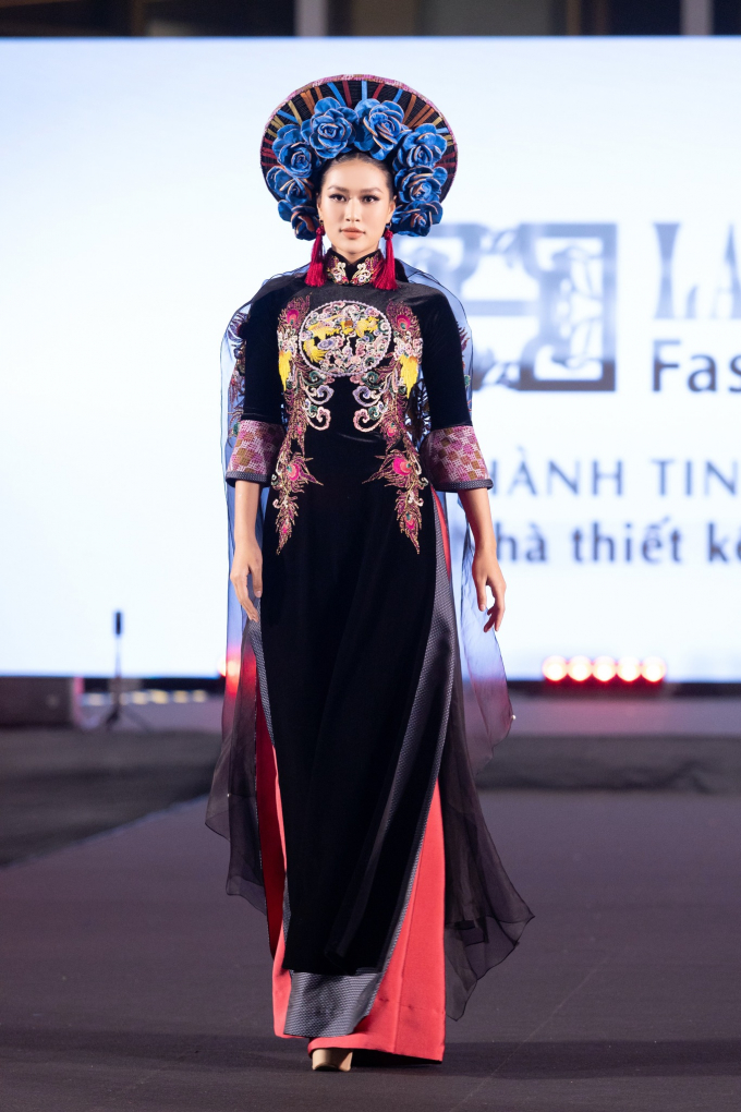 Khánh Vân không hổ danh Nữ hoàng ngoại giao: Mời cả Ngọc Châu, Thiên Ân xuất hiện tại Brave Heart Fashion Show