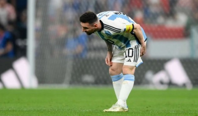 Bất ngờ dấy lên nghi vấn Messi có nguy cơ vắng mặt ở chung kết World Cup