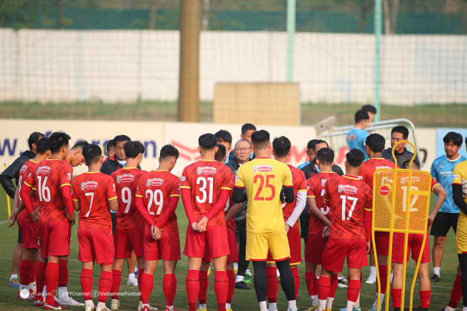 Đón cầu thủ số 1 trở về, ĐT Việt Nam sẵn sàng vô địch AFF Cup