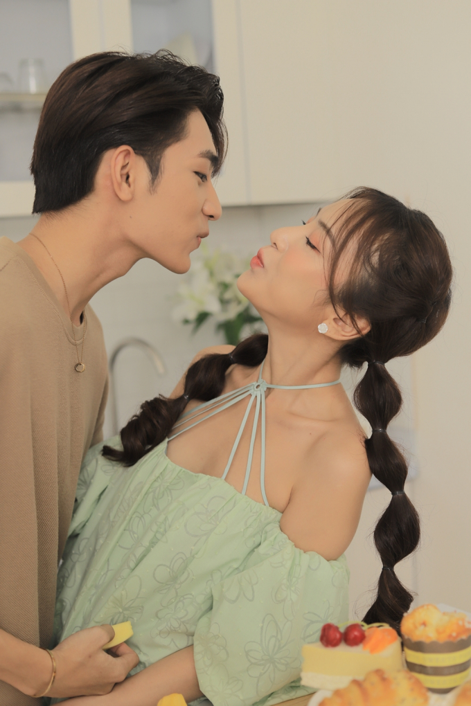 Hậu Tỏ tình hoàn mỹ, Jenna Anh Phương ra mắt MV ngọt lịm với bạn trai Ngô Đức Hải