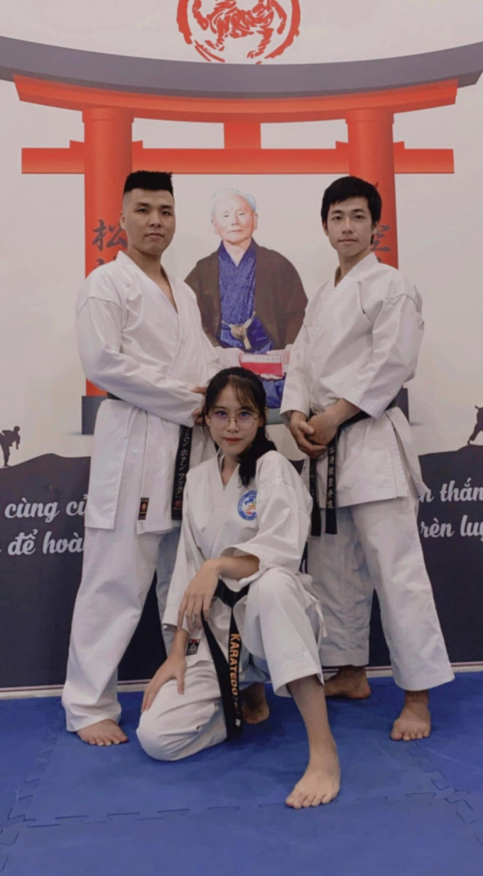 Nữ sinh 2003 Lê Nguyễn Ngọc Hằng: Từ nữ sĩ karate đến á hậu 2 Hoa hậu Việt Nam 2022