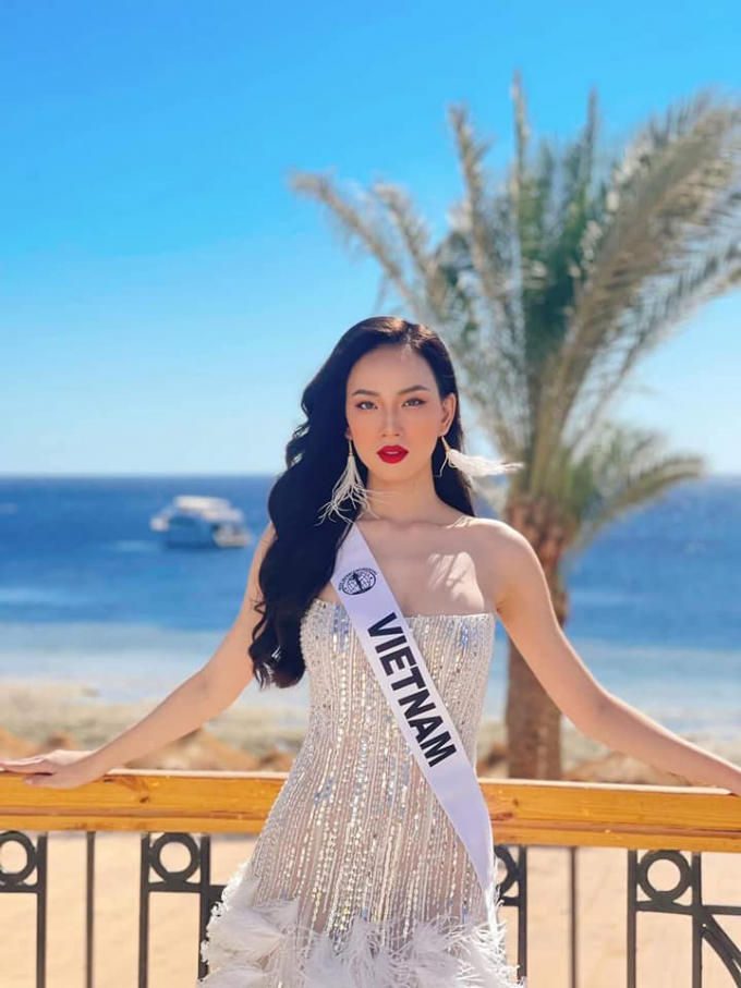 Ngọc Châu mang hành lý gọn nhẹ đến Miss Universe 2022: Tập trung chinh phục vương miện thay vì chặt chém váy áo