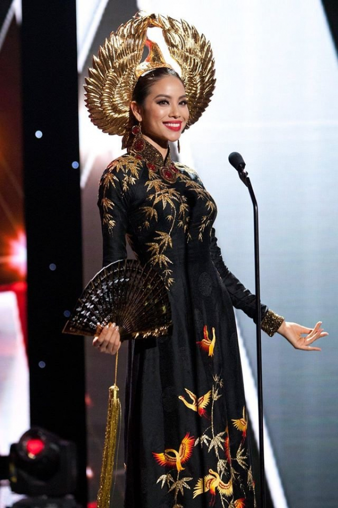 5 nàng hậu diện áo dài đẹp nhất Việt Nam: Khánh Vân 3 lần nhận giải, Nam Em chuẩn gái miền Tây