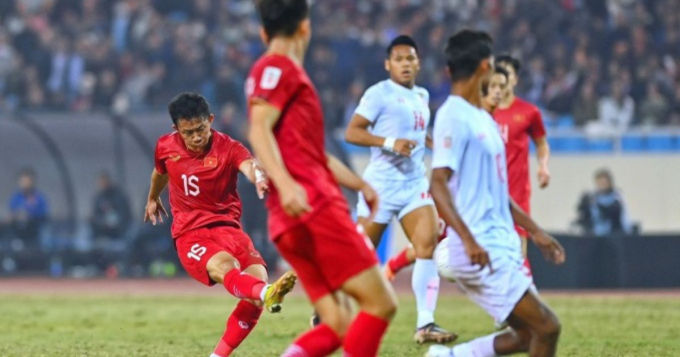 Thắng dễ dàng Myanmar, Việt Nam giành ngôi đầu bảng tiến vào bán kết